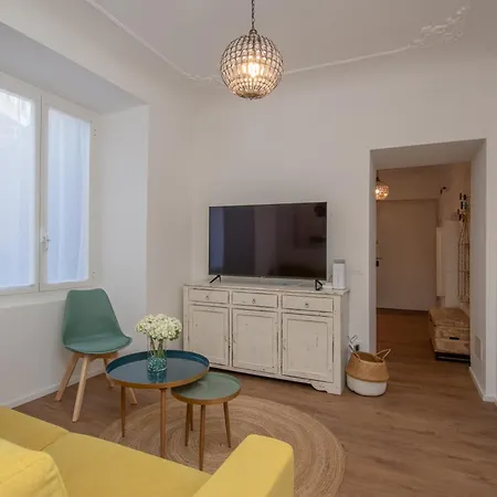 La Casa Del Viaggiatore Apartament *