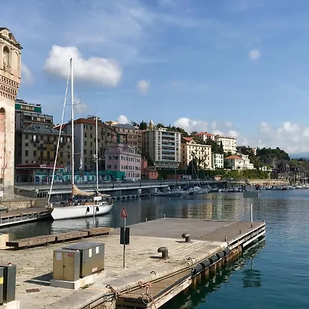 La Casa Del Viaggiatore * Savona